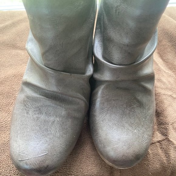 Grey Wedge Boots - Picture 3 of 5